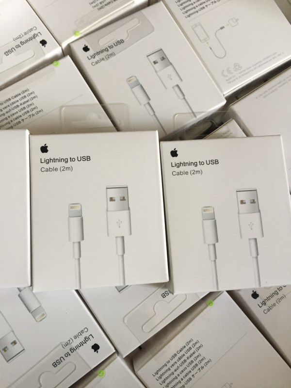 USB Cable For iPhone 12 13 Pro Max 11 XS XR 6s 7 8 5s Plus Apple iPad Fast Charging Data Charger Mobile Phone Cord Wire, White
USB Cable For iPhone 12 13 Pro Max 11 XS XR 6s 7 8 5s Plus Apple iPad Fast Charging Data Charger Mobile Phone Cord Wire, White