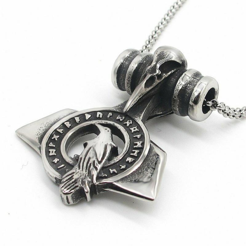 Pendant Necklaces Mens Stainless Steel Necklace Nordic Mythology Celtic Symbol Amulet Crow Ring Retro Punk Jewelry Gift
Pendant Necklaces Mens Stainless Steel Necklace Nordic Mythology Celtic Symbol Amulet Crow Ring Retro Punk Jewelry Gift