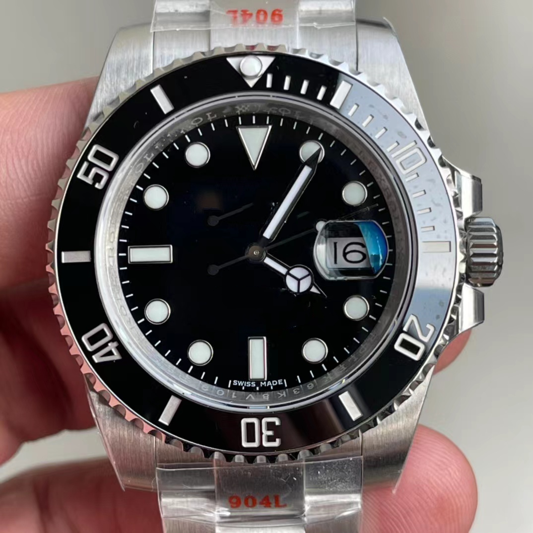 N v11 montre de luxe 40mm men watches cal.3135 blue hairspring fully automatic mechanical movement watches 904L fine steel case strap waterproof 200m TOP BLACK
N v11 montre de luxe 40mm men watches cal.3135 blue hairspring fully automatic mechanical movement watches 904L fine steel case strap waterproof 200m TOP BLACK