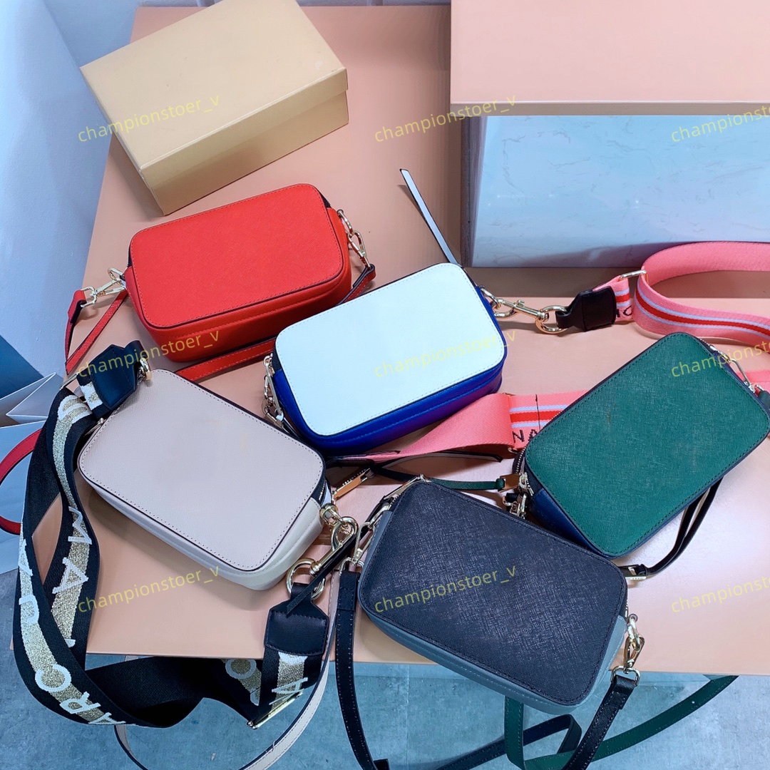 fashion womens mens snapshot High texture ladies bag Handbag Famous Camera designer Small Crossbody purse mini small Women Shoulder Bags Messenger cross body, Foam bag
fashion womens mens snapshot High texture ladies bag Handbag Famous Camera designer Small Crossbody purse mini small Women Shoulder Bags Messenger cross body, Foam bag