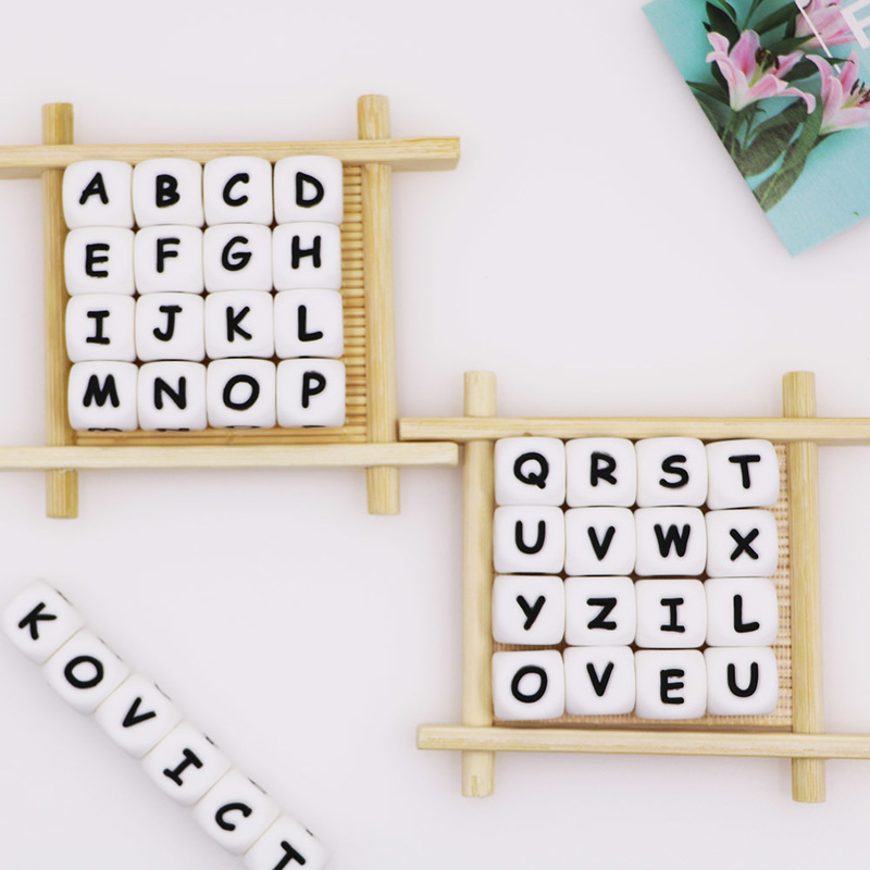 Kovict 100/200/500 Pcs English Silicone Letters Beads 12mm Baby Molar Teether DIY Necklace Accessories Chewable Nursing Toys 220514