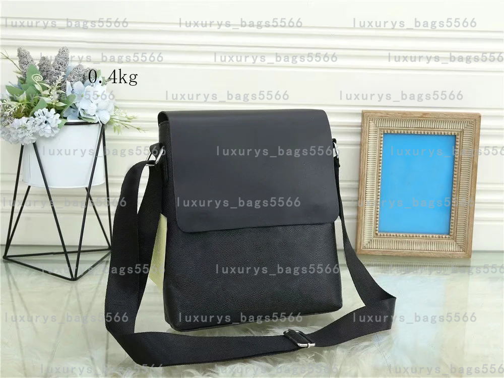 2022 Men Leather TRIO Messenger Bags Luxury Shoulder Bag Make up Bag Designer Handbag Tote Handbags louiseitys viutonitys
