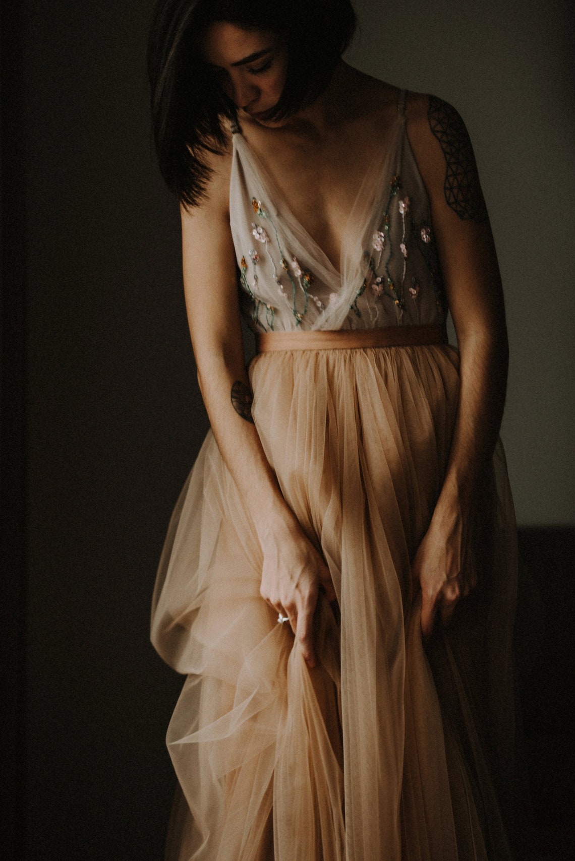 Nude Spaghetti Straps Boho Beach Wedding Dress 2022 Summer Fall Sexy Backless Long Tulle A Line Bridal Gowns Beaded Vintage Country Bride Dresses Cust