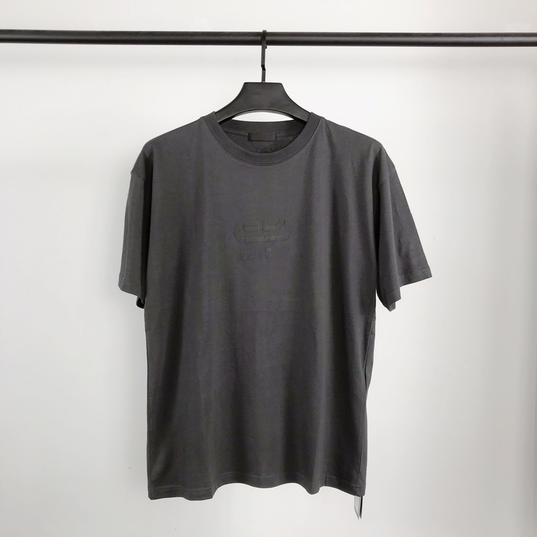 Luxury Brand Bale High Quality Oversize T-shirts nc 22ss Summer ia Tee Letter Printed Crack Couple Loose O Neck T-Shirt Tee, Purple
Luxury Brand Bale High Quality Oversize T-shirts nc 22ss Summer ia Tee Letter Printed Crack Couple Loose O Neck T-Shirt Tee, Purple