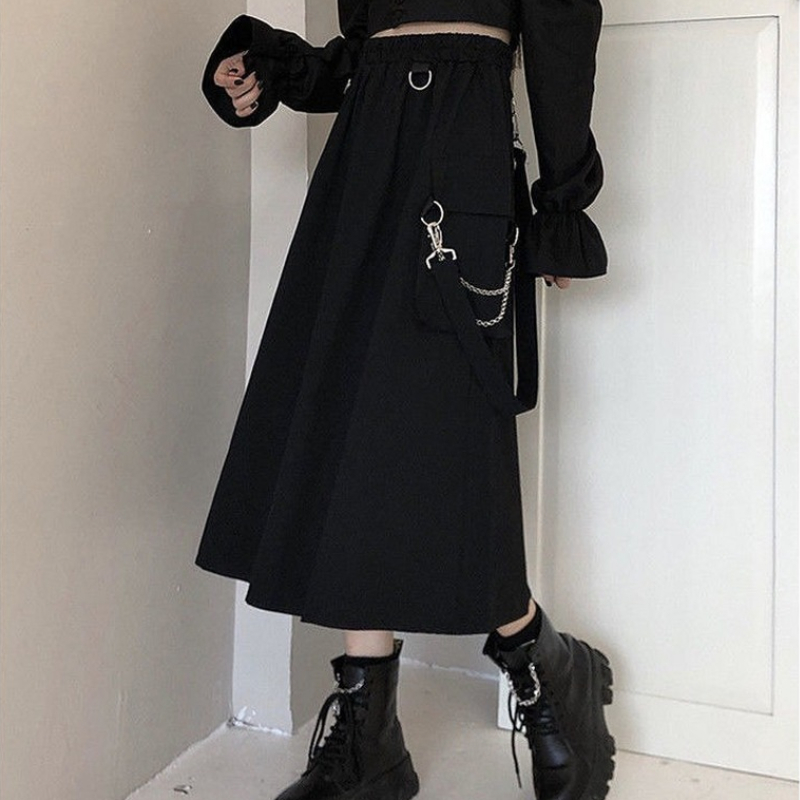 HOUZHOU Gothic Long Skirt Women Mall Goth Punk Chain Pocket Loose Strap Black High Waist Midi Grunge Harajuku Streetwear 220322