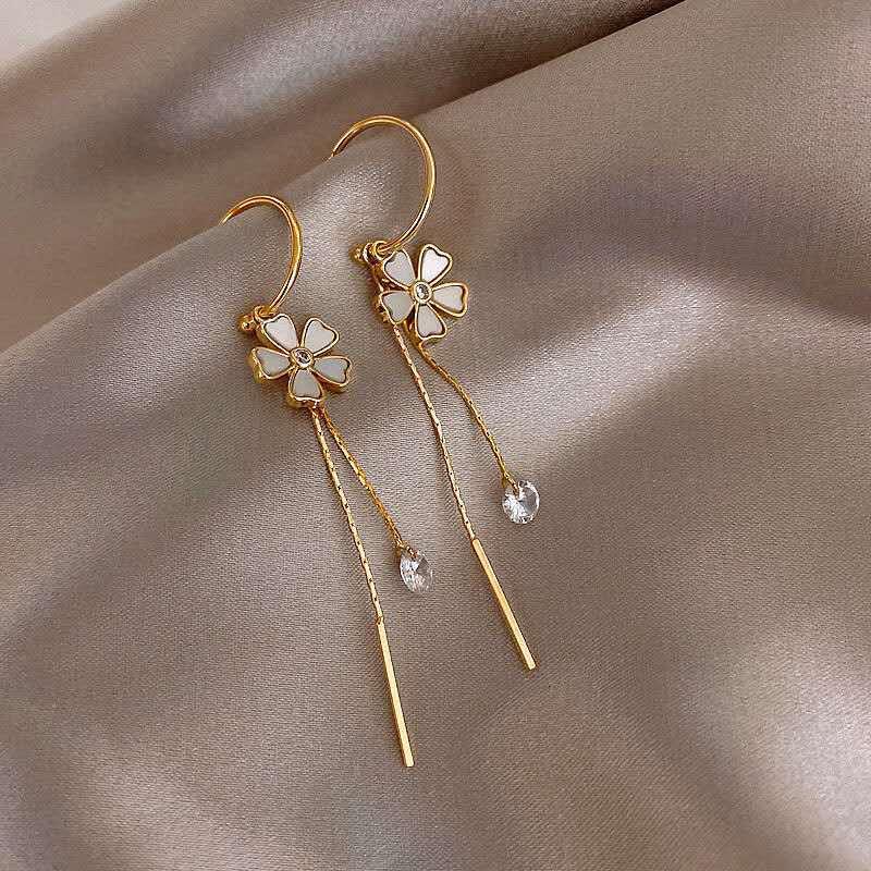 Dangle & Chandelier Summer Flowers Long Drop Earrings Rhinestones Fashion For Women Jewelry 2022 Korean Trend Simple AccessoriesDangle
Dangle & Chandelier Summer Flowers Long Drop Earrings Rhinestones Fashion For Women Jewelry 2022 Korean Trend Simple AccessoriesDangle