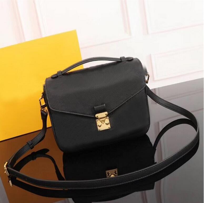 New pattern Fashion L Leather Shoulder Bags women famous casual designer Messenger Bag Cross Body chain Bag Handbags Satchel Purse Cosmetic
New pattern Fashion L Leather Shoulder Bags women famous casual designer Messenger Bag Cross Body chain Bag Handbags Satchel Purse Cosmetic