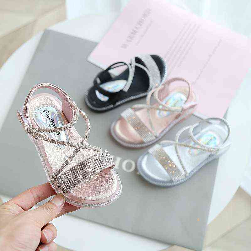 Baby Sandals 2021 Summer Fashion Girls Children Rhinestones Pu Soft Comfortable Rubber Beach Princess Sandals Toddler Kids Shoes G220418, Black
Baby Sandals 2021 Summer Fashion Girls Children Rhinestones Pu Soft Comfortable Rubber Beach Princess Sandals Toddler Kids Shoes G220418, Black