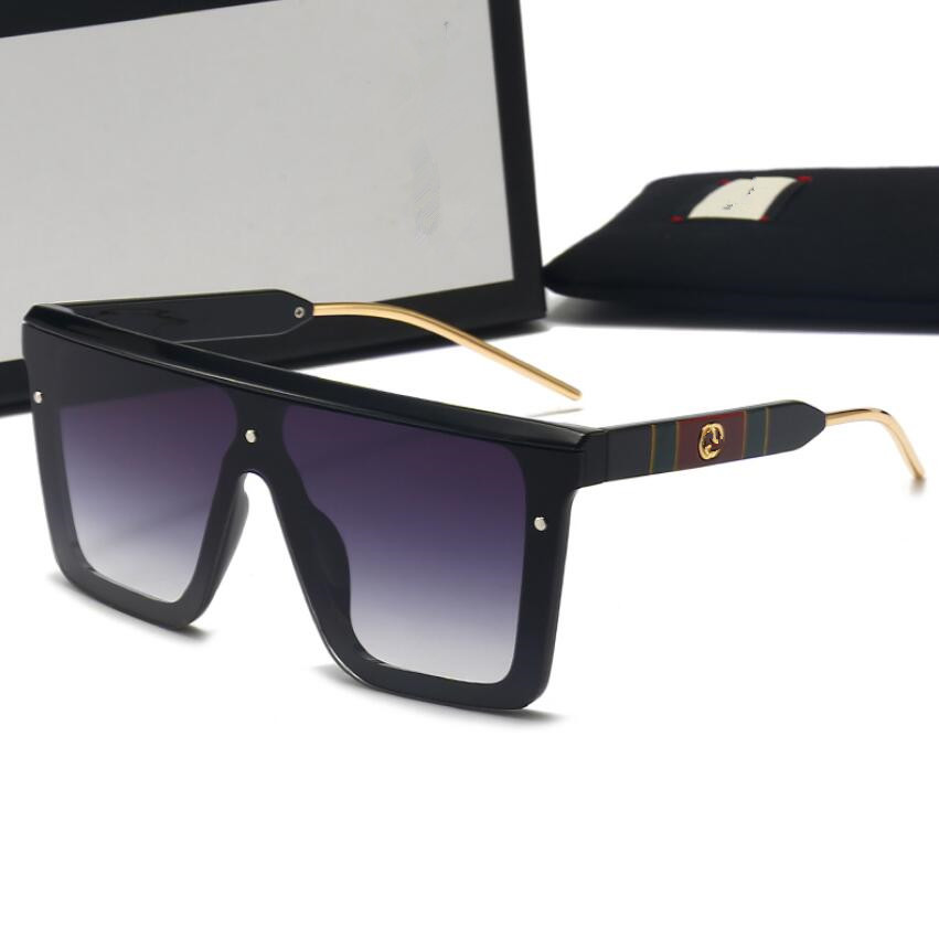 1pcs Fashion Round Sunglasses Eyewear Sun Glasses Designer Brand Black Metal Frame Dark 50mm Glass Lenses For Mens Womens Better Brown Cases
1pcs Fashion Round Sunglasses Eyewear Sun Glasses Designer Brand Black Metal Frame Dark 50mm Glass Lenses For Mens Womens Better Brown Cases