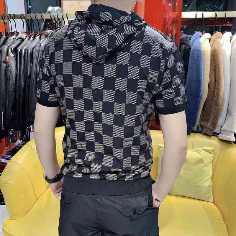 Hooded short sve t-shirt fashion men's youth Plaid retro printing European and American busins casual men's wear handsome Summer Half sve T, Black gold
Hooded short sve t-shirt fashion men's youth Plaid retro printing European and American busins casual men's wear handsome Summer Half sve T, Black gold