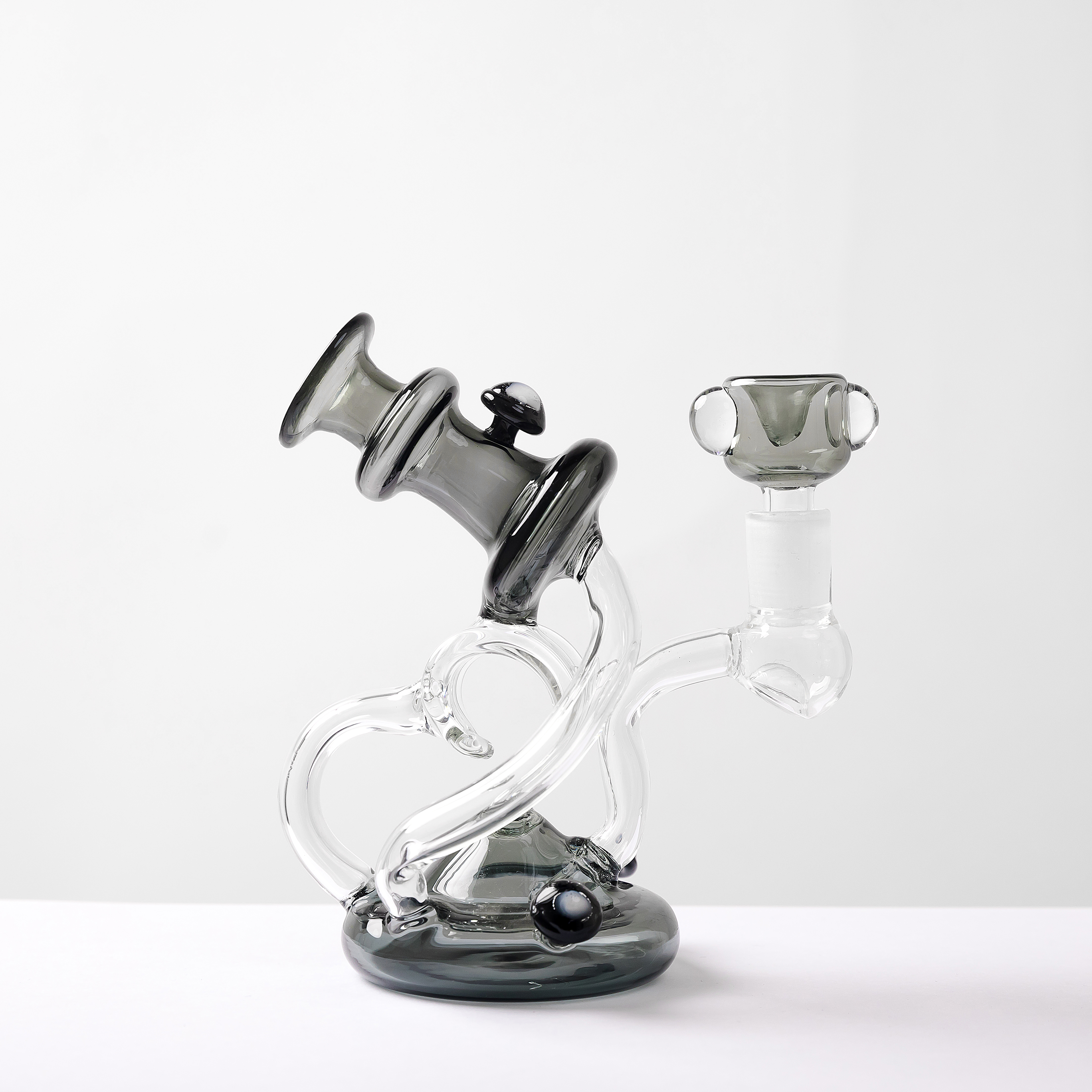 glass bong Smoking Accessories Handcrafted curved bell glass hookah fitting 6.3 inches tall compact and convenient