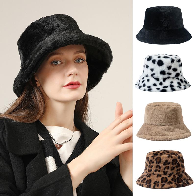 Berets CYGJFC Fluffy Imitation Bucket Cap Woman Winter Hat Warm Vintage Beanies Panana Women Headwear Skullies, Black
Berets CYGJFC Fluffy Imitation Bucket Cap Woman Winter Hat Warm Vintage Beanies Panana Women Headwear Skullies, Black