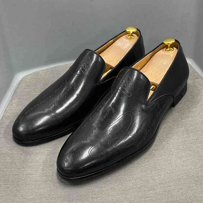 Dres Shoe Italian Style Hand Painted Letter Men Shoe Genuine Cow Leather High Quality Formal Clothing Slipper Busines Wedding 220729, Brown.
Dres Shoe Italian Style Hand Painted Letter Men Shoe Genuine Cow Leather High Quality Formal Clothing Slipper Busines Wedding 220729, Brown.
