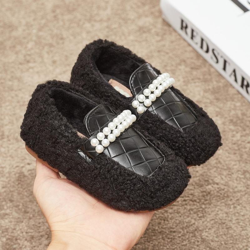 Athletic & Outdoor Girls Moccasin Shoes Flat 2022 Winter Korean Thick Cotton PU Pearls Chic Plush Shallow Boat Kids Fashion Casual ShoesAthl, White
Athletic & Outdoor Girls Moccasin Shoes Flat 2022 Winter Korean Thick Cotton PU Pearls Chic Plush Shallow Boat Kids Fashion Casual ShoesAthl, White