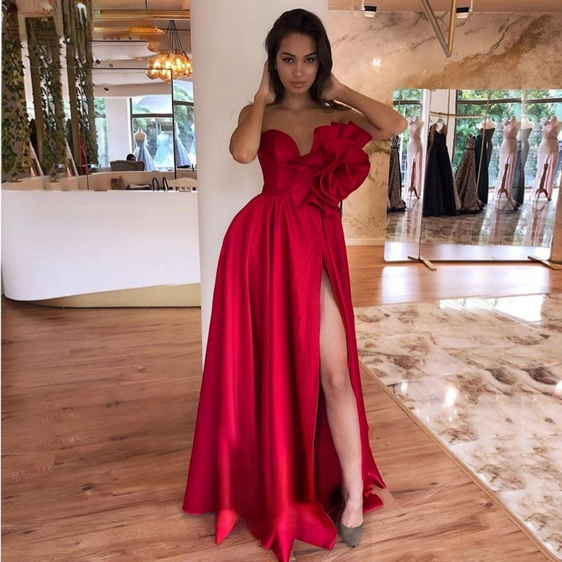 Red Long Prom Dresses High Slit Sweetheart Corset Back Satin Evening Big Flowers Plus Size Party Gowns, Lavender
Red Long Prom Dresses High Slit Sweetheart Corset Back Satin Evening Big Flowers Plus Size Party Gowns, Lavender