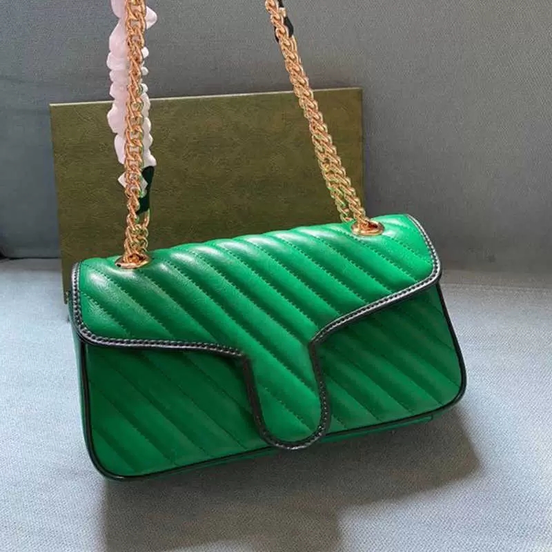 High-end top quality sheepskin single shoulder sloping cross bag classic fashion leisure business entertainment with long straps messenger
High-end top quality sheepskin single shoulder sloping cross bag classic fashion leisure business entertainment with long straps messenger