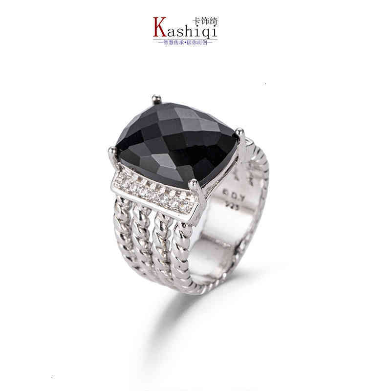 Rings Dy Twisted Wire Prismatic Black Ring Women Fashion Platinum Plated Micro Diamond Trend Versatile Style
Rings Dy Twisted Wire Prismatic Black Ring Women Fashion Platinum Plated Micro Diamond Trend Versatile Style