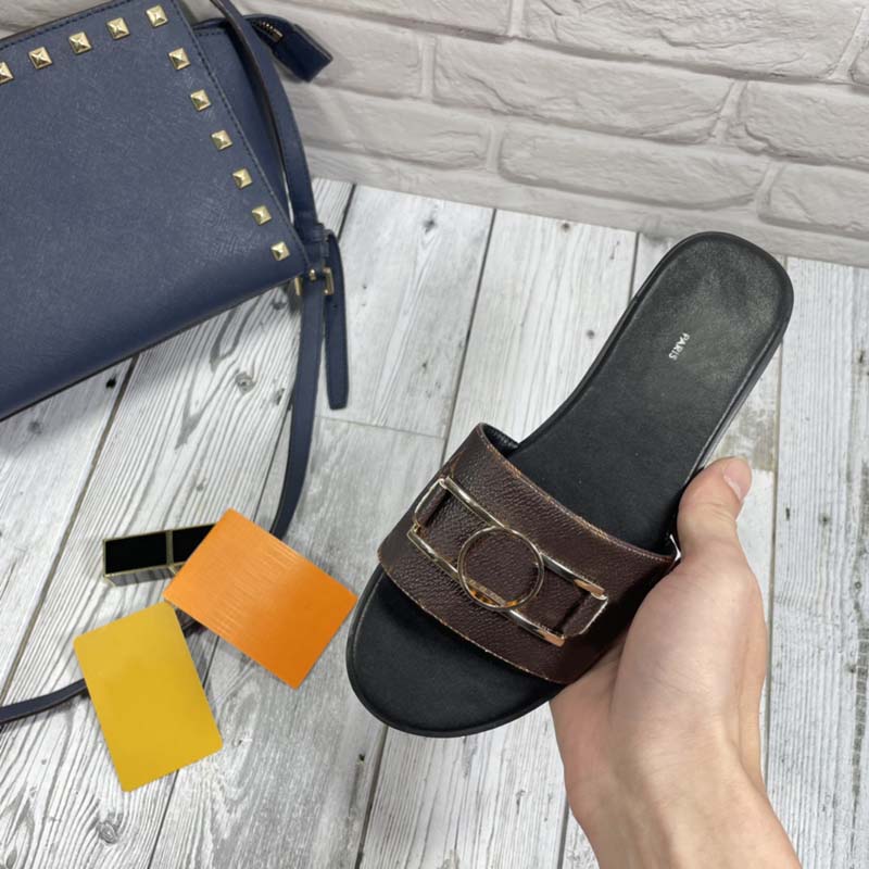 2022 Designer Women Slippers Classics LOCK IT Letters Printing Sandals Floral Slide Summer Outdoor Lady Flip Flop
2022 Designer Women Slippers Classics LOCK IT Letters Printing Sandals Floral Slide Summer Outdoor Lady Flip Flop