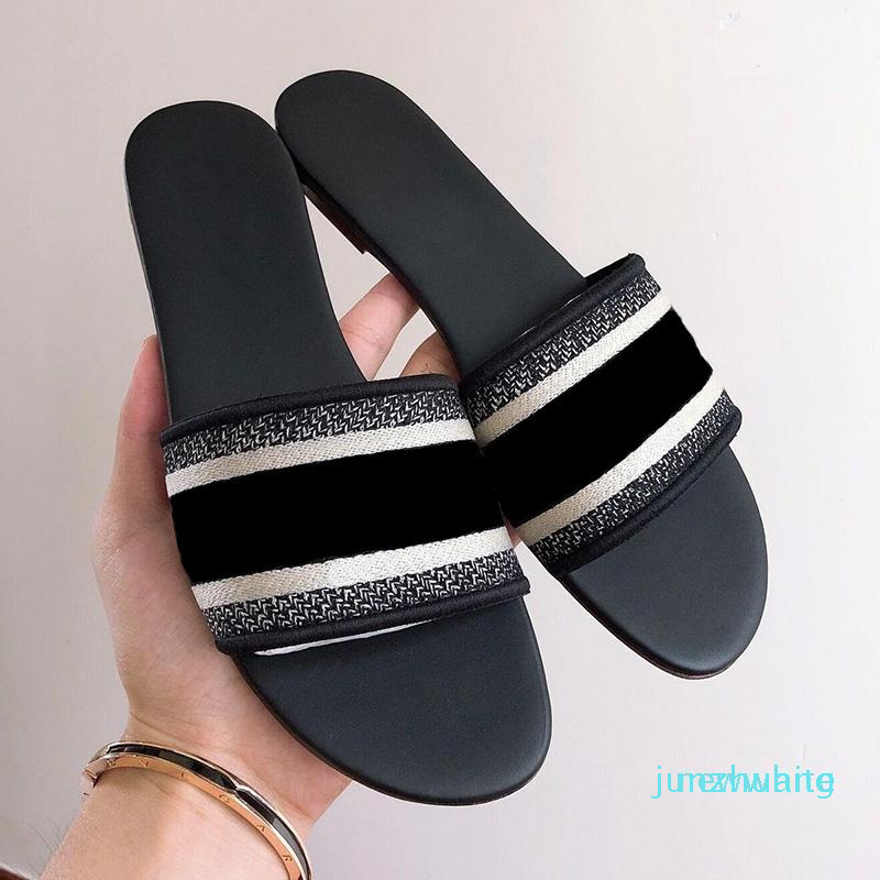 2022 Paris Dies paris Popular Style Dazzle Womens Slippers Dways Slide Black Embroidered Cotton Designers Women Sandals Dupe Ladies 2022, 14
2022 Paris Dies paris Popular Style Dazzle Womens Slippers Dways Slide Black Embroidered Cotton Designers Women Sandals Dupe Ladies 2022, 14