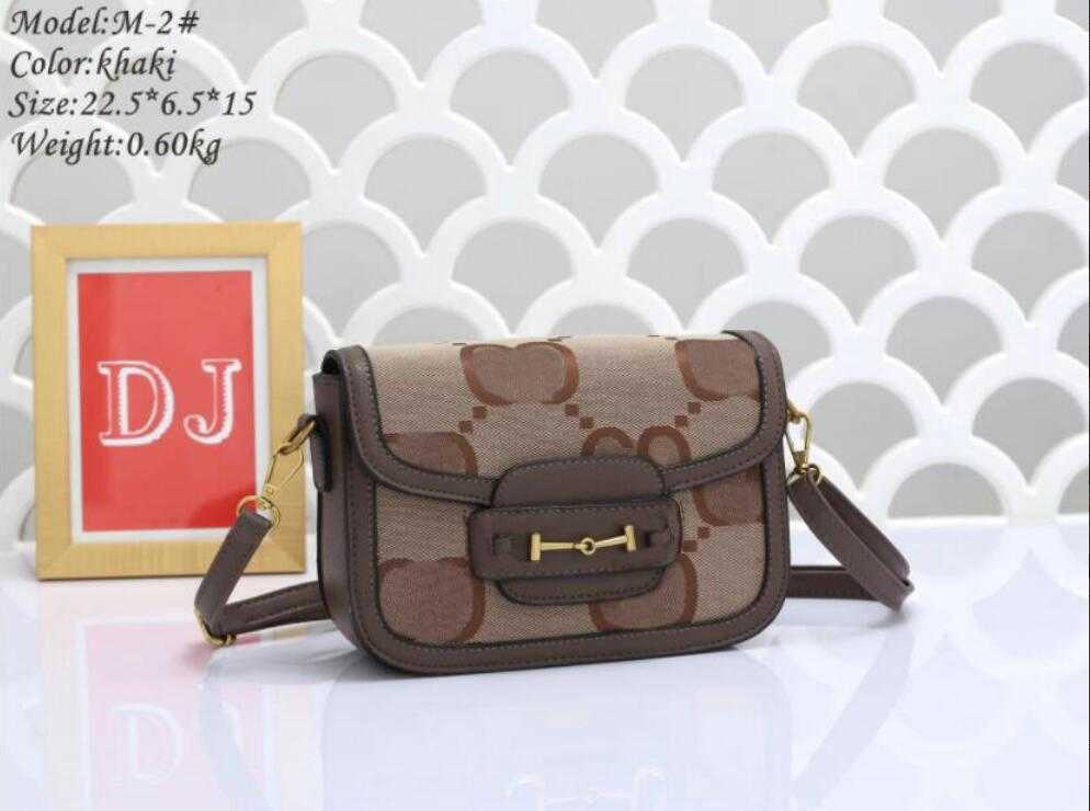 designer Fashion G embroidery Marmont bag Pattern Satchel Shoulder Bag Chain Handbags Crossbody Purse Lady Classic Style Tote Bags, Black
designer Fashion G embroidery Marmont bag Pattern Satchel Shoulder Bag Chain Handbags Crossbody Purse Lady Classic Style Tote Bags, Black
