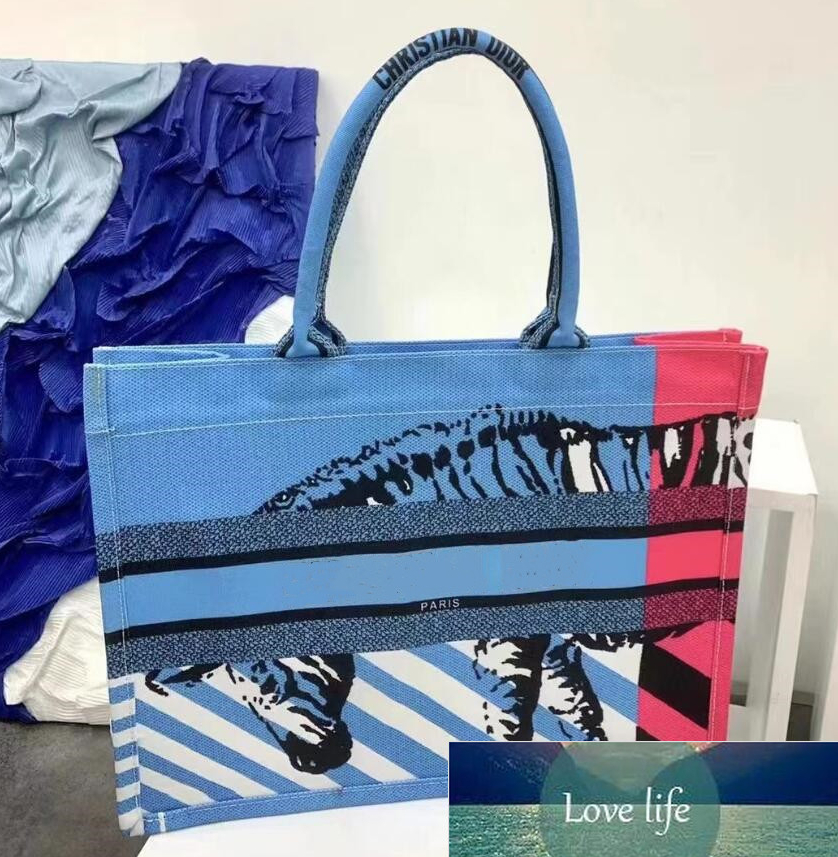 Graffiti Canvas Bag Fashion Portable larger Printed Tote Western Style Textured One-Shoulder Bags special design, As pic
Graffiti Canvas Bag Fashion Portable larger Printed Tote Western Style Textured One-Shoulder Bags special design, As pic