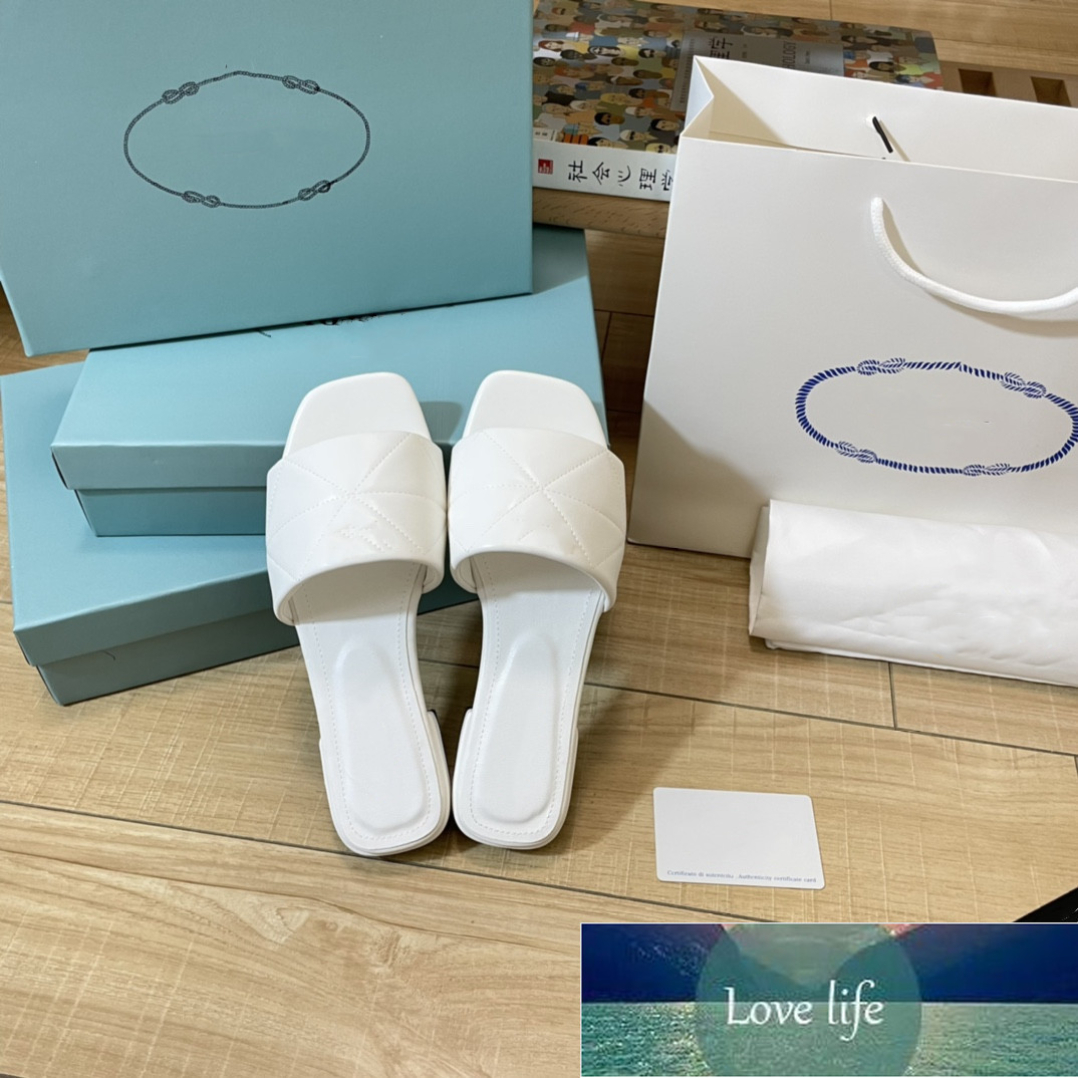 Classic Solid Non-Slip Sole Casual Slides Real Leather Luxury Women Classic Flats Rhombus Bread Flat Slippers Summer Designer Heel Sand, Black
Classic Solid Non-Slip Sole Casual Slides Real Leather Luxury Women Classic Flats Rhombus Bread Flat Slippers Summer Designer Heel Sand, Black