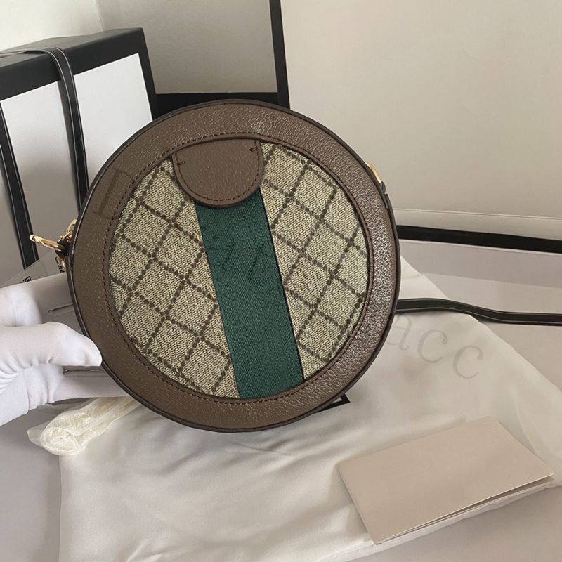 Designer Women Bags Mini Crossbody heart fashion handbag Shoulder bags round Womam chain totes bag cosmetic wallet high quality handbags cross telfars, Vip+8618039049859
Designer Women Bags Mini Crossbody heart fashion handbag Shoulder bags round Womam chain totes bag cosmetic wallet high quality handbags cross telfars, Vip+8618039049859