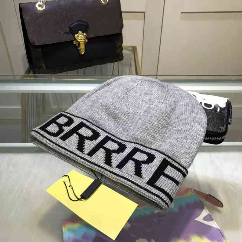 Classic Designer Winter Beanie Men And Women Fashion Design Knitted Caps Autumn Wool Hat Letter Jacquard Unisex Warm Skull Cap, Customize 
Classic Designer Winter Beanie Men And Women Fashion Design Knitted Caps Autumn Wool Hat Letter Jacquard Unisex Warm Skull Cap, Customize