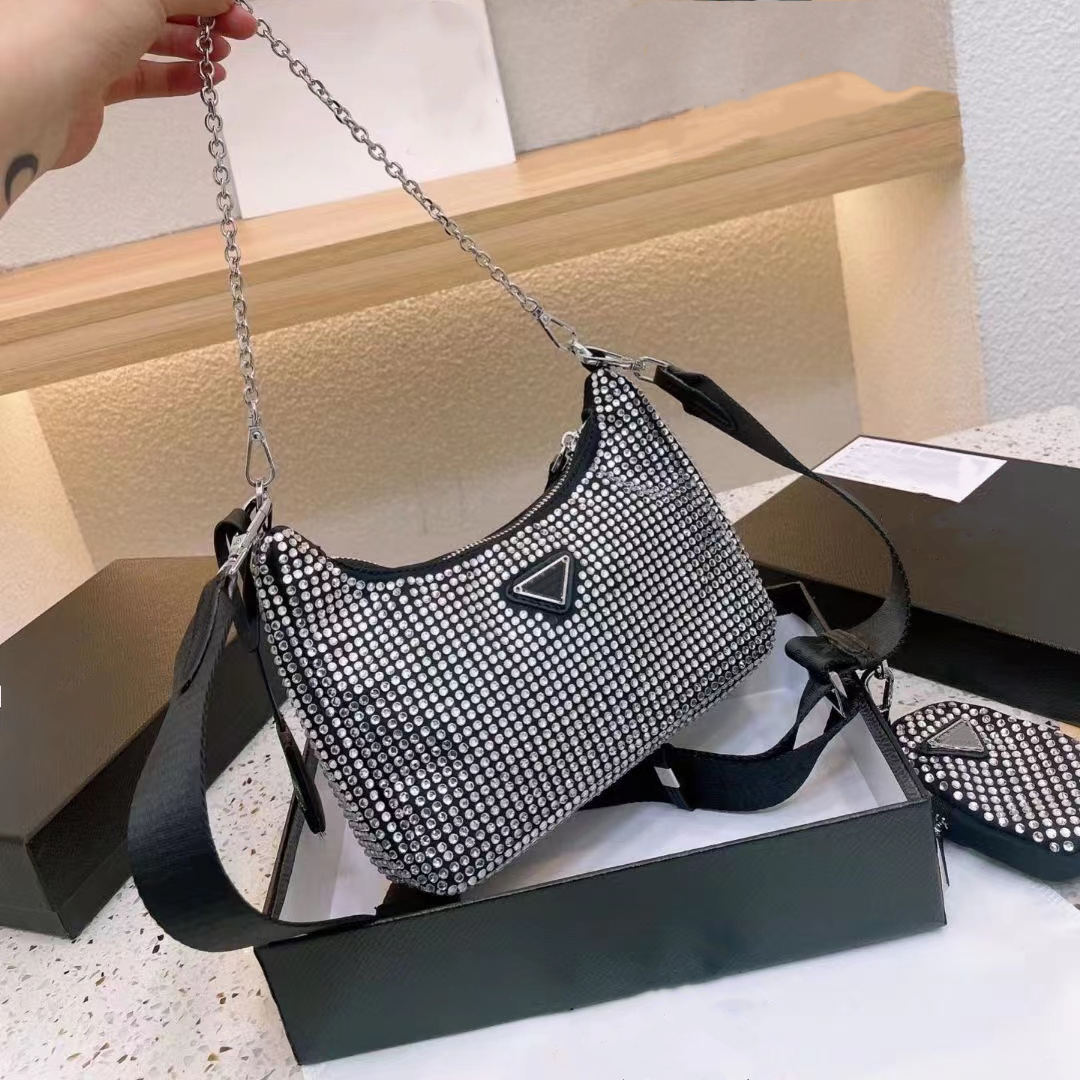 Classic chain designer triangle bags women shoulder Bag cross handbag wallet fashion Real leather bag, No bag
Classic chain designer triangle bags women shoulder Bag cross handbag wallet fashion Real leather bag, No bag