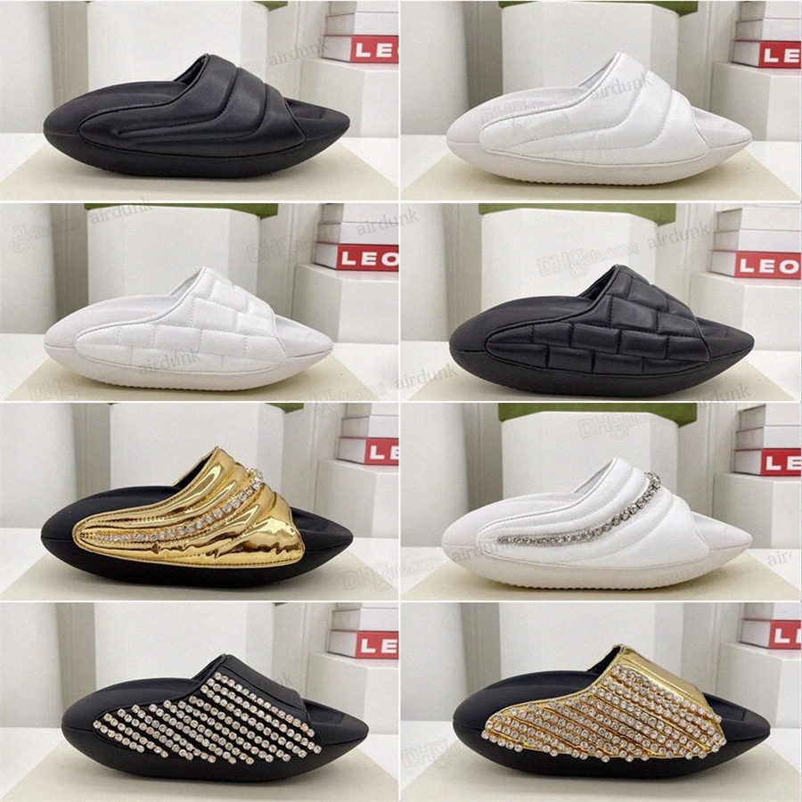 Fashion Designer Men Women Space Slippers Beach Sandals Pearl Womens Loafers Soft dough Microfiber Cowhide Quilted Leather B-IT mules SqCYT#
Fashion Designer Men Women Space Slippers Beach Sandals Pearl Womens Loafers Soft dough Microfiber Cowhide Quilted Leather B-IT mules SqCYT#