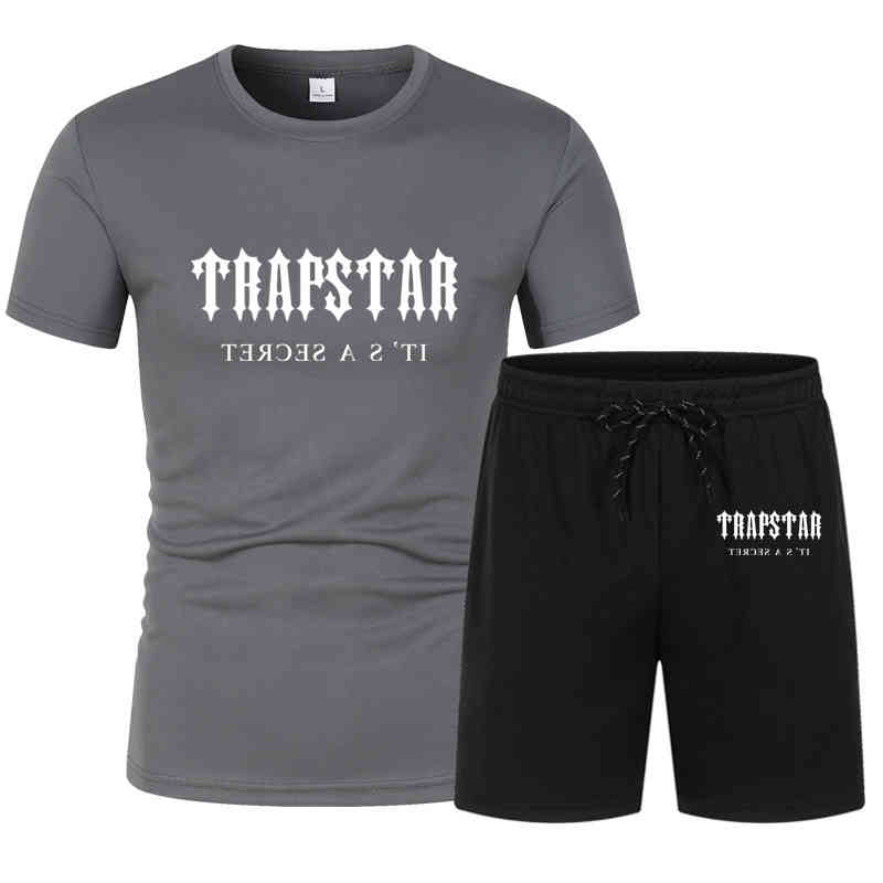 Summer trapstars2022 Casual Male Sweater Sports Set Trapstar Printing Short Sleeve Shorts Define Fashion 2 Sport Piece, Ygl-black-hb
Summer trapstars2022 Casual Male Sweater Sports Set Trapstar Printing Short Sleeve Shorts Define Fashion 2 Sport Piece, Ygl-black-hb