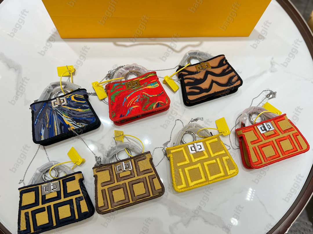 Nano Peekaboo Mini Baguette Charm Bags Chain flap Cross body Shoulder coin purse Luxury Women Lady waist bag Embroidery Canvas handbag Lip rouge Key Card Kids Wallets, No bag;for balance fees
Nano Peekaboo Mini Baguette Charm Bags Chain flap Cross body Shoulder coin purse Luxury Women Lady waist bag Embroidery Canvas handbag Lip rouge Key Card Kids Wallets, No bag;for balance fees