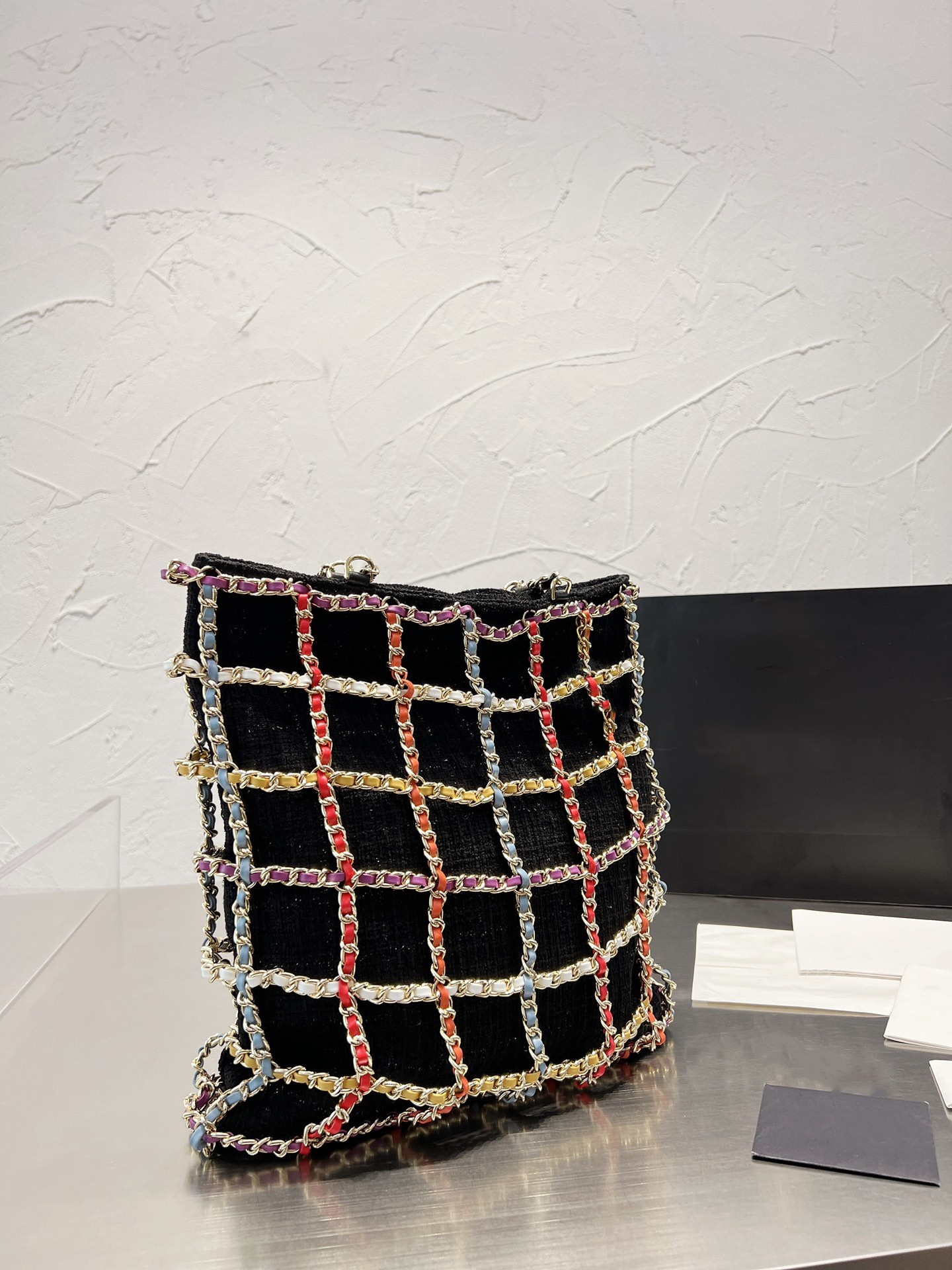 High-quality one-shoulder designer bag luxury handmade custom large-capacity handbag new fashion trend messenger ladies bag, Link
High-quality one-shoulder designer bag luxury handmade custom large-capacity handbag new fashion trend messenger ladies bag, Link