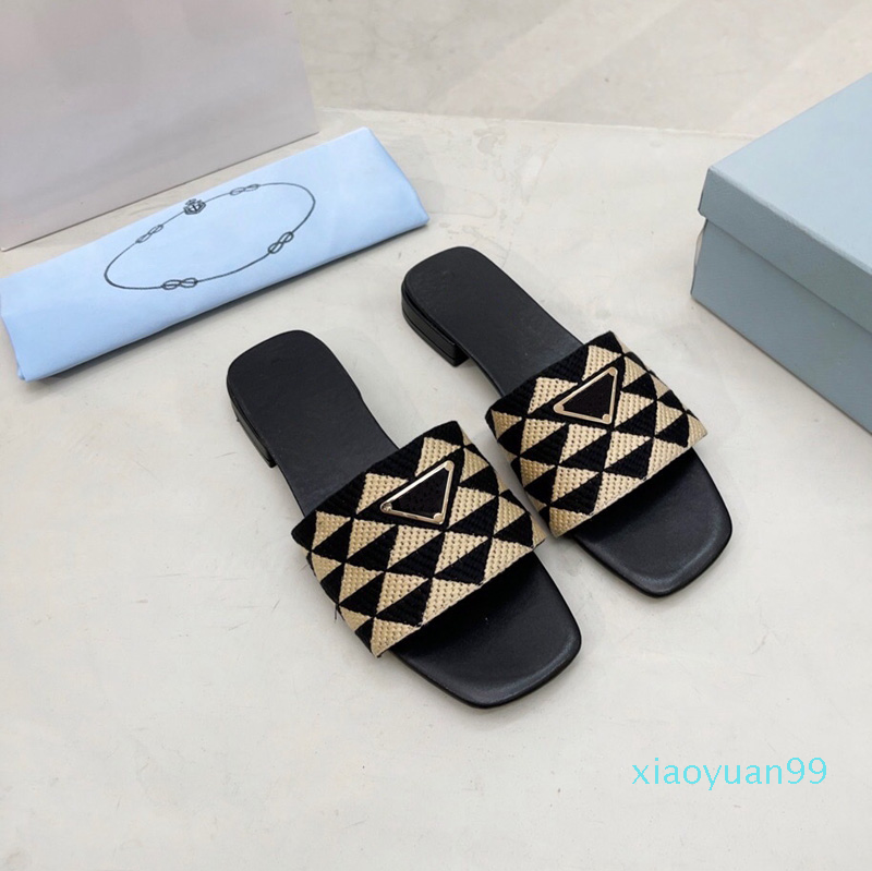 Designer- Woman Embroidered Slides Slippers Multicolor Mules Womens Home Flip Flops Casual Sandals Summer Leather Flat Slide Rubber Sole
Designer- Woman Embroidered Slides Slippers Multicolor Mules Womens Home Flip Flops Casual Sandals Summer Leather Flat Slide Rubber Sole