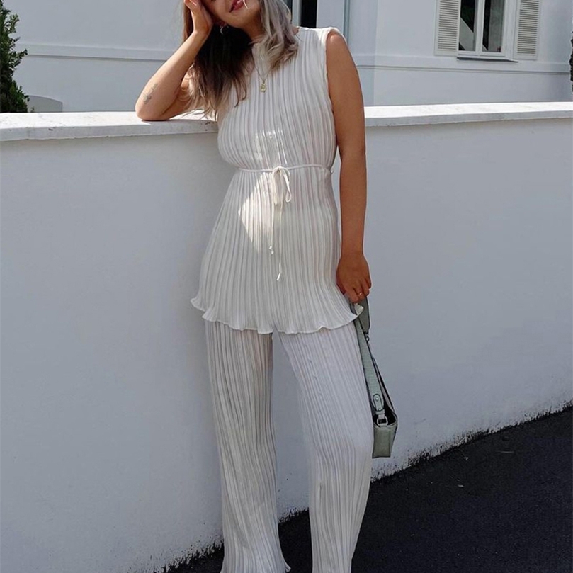 Clacive Summer Sexy Sleeveless Laceup Shirt Two Piece Set Women Elegant High Wiast Pants Set Casual White Pleated Trouser Suits 220704
Clacive Summer Sexy Sleeveless Laceup Shirt Two Piece Set Women Elegant High Wiast Pants Set Casual White Pleated Trouser Suits 220704