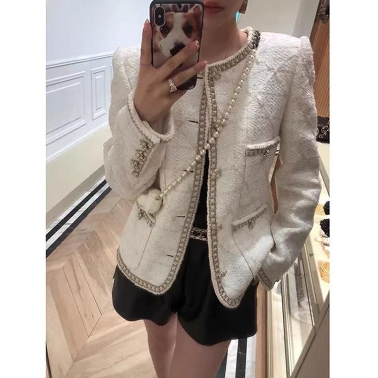 Women' Jackets 2022 Autumn Winter Ladies Tweed Chain Cardigan Jacket Women Elegant Long Sleeve O-Neck Blazer Coat Clothing, Beige
Women' Jackets 2022 Autumn Winter Ladies Tweed Chain Cardigan Jacket Women Elegant Long Sleeve O-Neck Blazer Coat Clothing, Beige