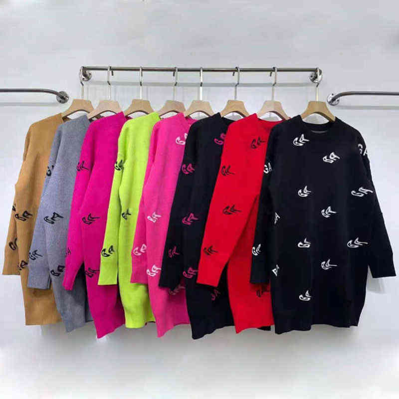 Sweater Women Classic Letter Print Dress Knitting Long-sleeved Casual Designer Top Fashion Sweaters Dresses Knits Tee Woman Clothes 8 Colors, Black+pink
Sweater Women Classic Letter Print Dress Knitting Long-sleeved Casual Designer Top Fashion Sweaters Dresses Knits Tee Woman Clothes 8 Colors, Black+pink