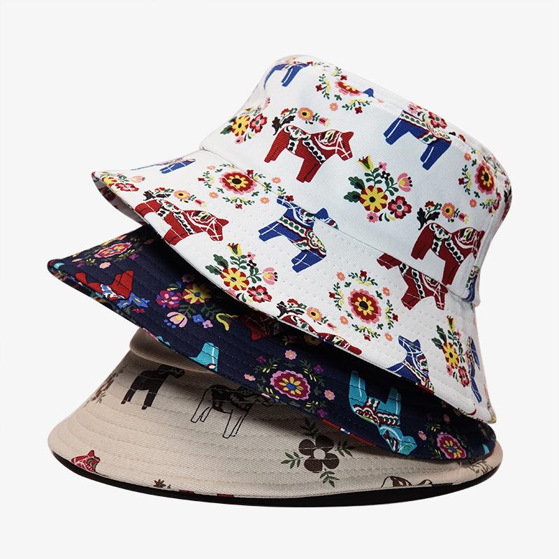 Berets Luxury Designer Brand Bucket Hat Women Horse Floral Print Cotton Fisherman Outdoor Travel Graffiti Sun Cap SpringBerets, Horse white
Berets Luxury Designer Brand Bucket Hat Women Horse Floral Print Cotton Fisherman Outdoor Travel Graffiti Sun Cap SpringBerets, Horse white