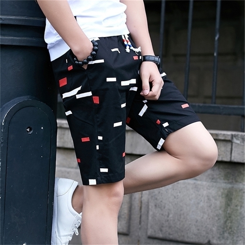 Special Offers Hot Outdoor Cotton Knee Length Straight Striped Shorts Drawstring Elastic Waist Men Casual Shorts Size M5XL T200718