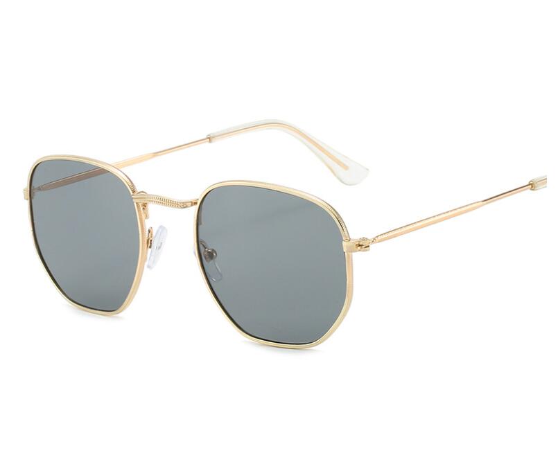 Summer men's sunglasses are equipped with hexagonal fashionable glass lens with box 1469
Summer men's sunglasses are equipped with hexagonal fashionable glass lens with box 1469