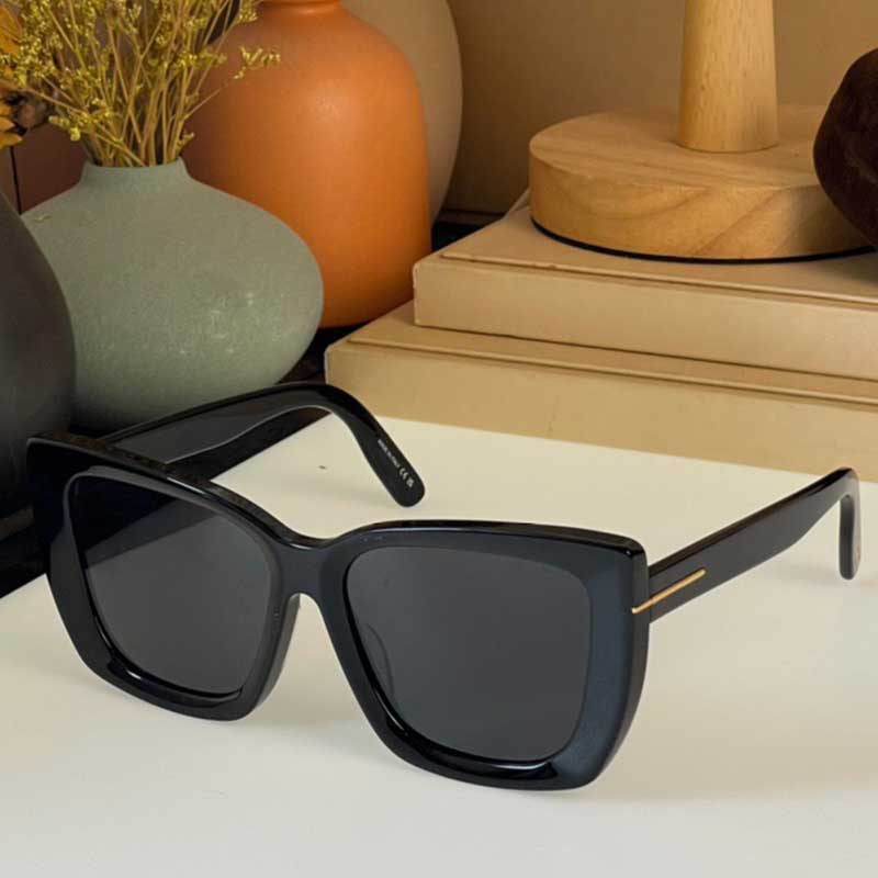 Classic Black Square Sunglasses 920 Business Casual Versatile Retro Style Glasses