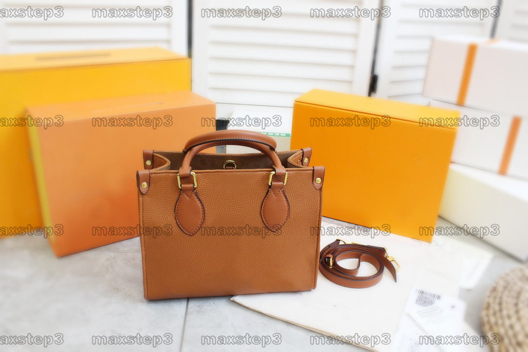 Bicolor OnTheGo PM Mini Tote Bag M45779 On The Go Embossed Shoulder Bag Designer CrossBody Monograms Pattern
Bicolor OnTheGo PM Mini Tote Bag M45779 On The Go Embossed Shoulder Bag Designer CrossBody Monograms Pattern