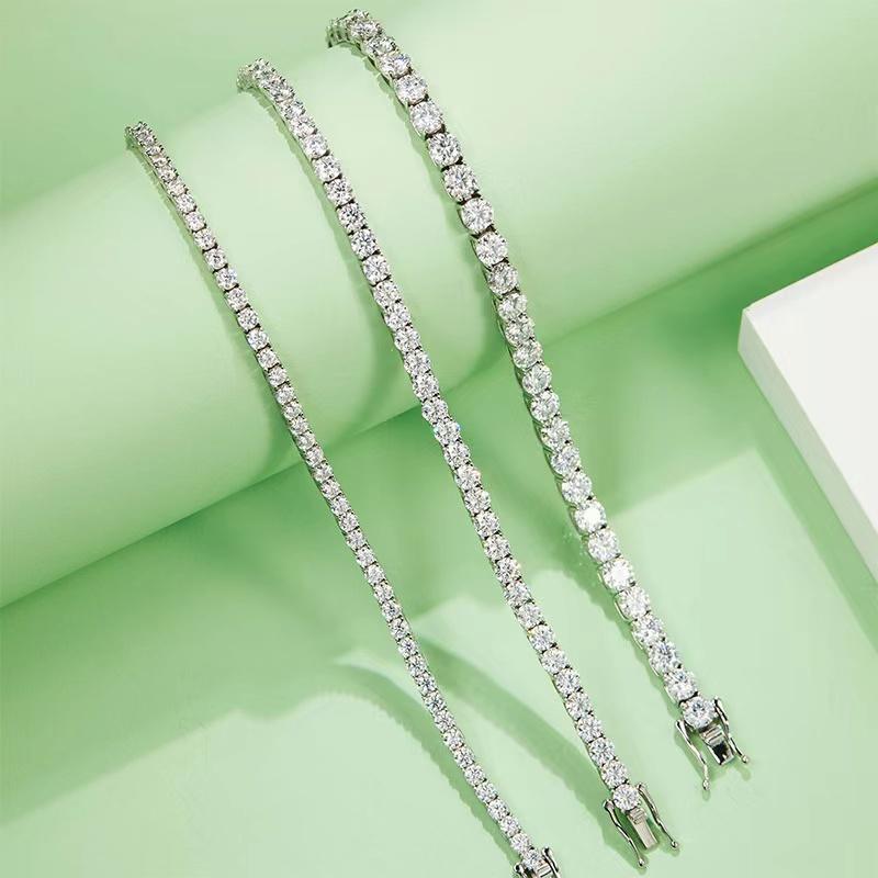 Charm Bracelets Trendy White Gold Plated Silver 925 3-5mm Tennis Chain Moissanite For Women Jewelry Diamond Test Pass Birthday GiftCharm Cha
Charm Bracelets Trendy White Gold Plated Silver 925 3-5mm Tennis Chain Moissanite For Women Jewelry Diamond Test Pass Birthday GiftCharm Cha