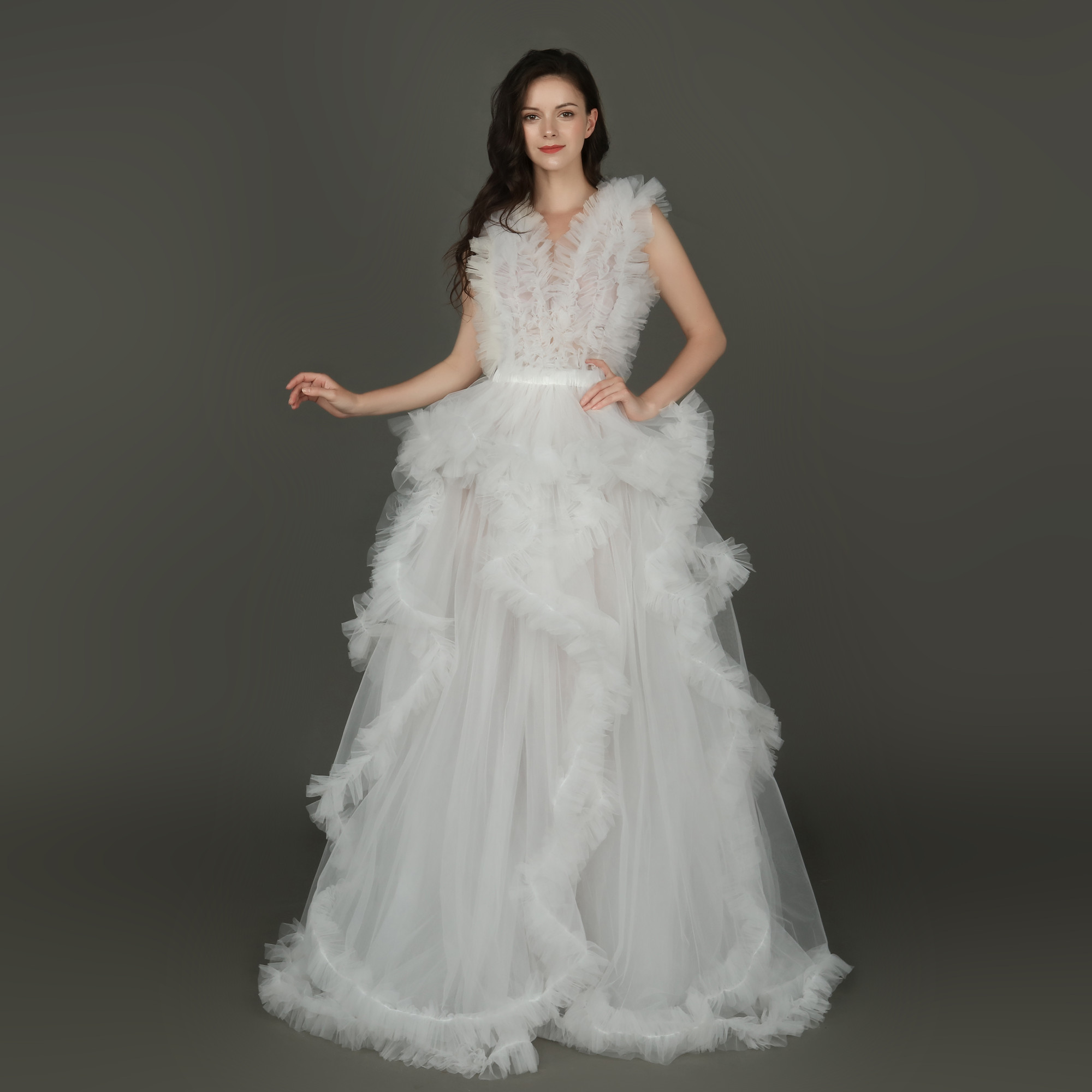 Sleepwear Real Images Photo Dresses for Pregnant Women Ruffles Bride Robes Elegant Tiered V Neck Custom Made Baby Shower Photo Shoot Gowns