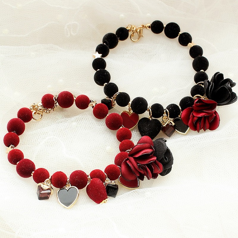 Handmade Dog Necklace Dog Apparel Cat Pet Accessories Luxury Gift Sense Of Production Gorgeous Flowers Flocking Bead Holiday Birthday Party Yorkie Maltese, Black
Handmade Dog Necklace Dog Apparel Cat Pet Accessories Luxury Gift Sense Of Production Gorgeous Flowers Flocking Bead Holiday Birthday Party Yorkie Maltese, Black