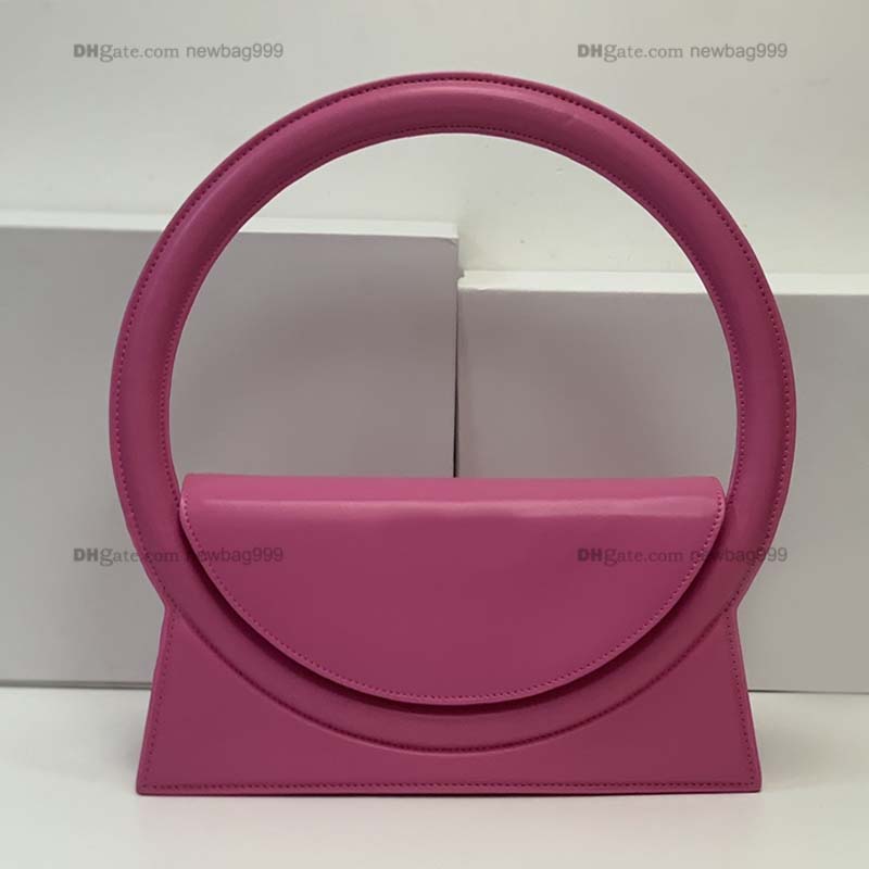 2022 Luxurys Designers Women Handbag Classic Genuine Leather bags Newest Luxury Designer Lady Cross body Bags Brand Shoulder bag Womens Purse Handbags For Woman, Black
2022 Luxurys Designers Women Handbag Classic Genuine Leather bags Newest Luxury Designer Lady Cross body Bags Brand Shoulder bag Womens Purse Handbags For Woman, Black