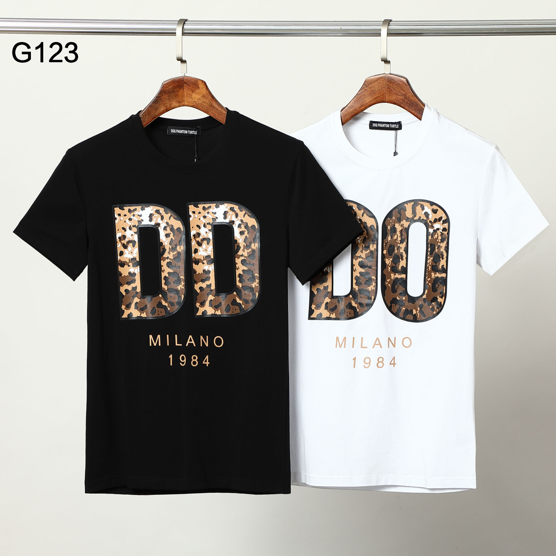 DSQ PHANTOM TURTLE Men's T-Shirts 2023SS New Mens Designer T shirt Paris fashion Tshirts Summer T-shirt Male Top Quality 100% Cotton Tops 0577, White
DSQ PHANTOM TURTLE Men's T-Shirts 2023SS New Mens Designer T shirt Paris fashion Tshirts Summer T-shirt Male Top Quality 100% Cotton Tops 0577, White