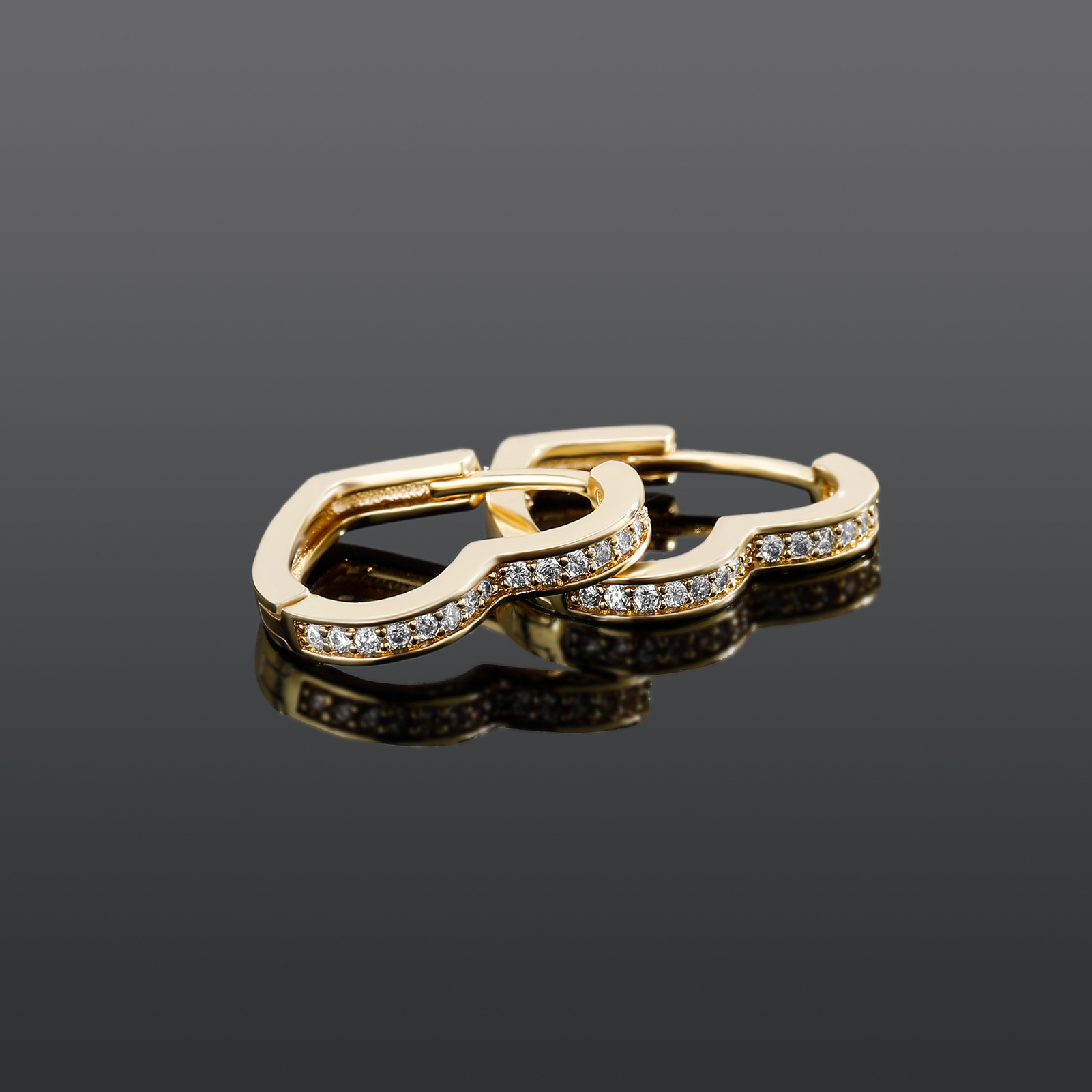 18K Real Gold Hoop Cross Heart Dangle Huggie Earrings for Men Women Iced Out Pentagram Fine Quality Bling Cubic Zirconia Hip Hop Diamond Stud Earring 