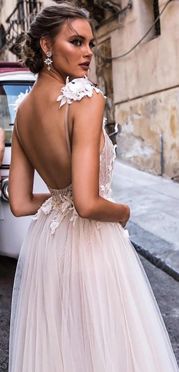 Sexy Beach Boho Wedding Dress Deep V Neck Backless A Line Bridal Gowns Lace Appliques Tulle Wedding Dresses Side High Split Robe De Mariee