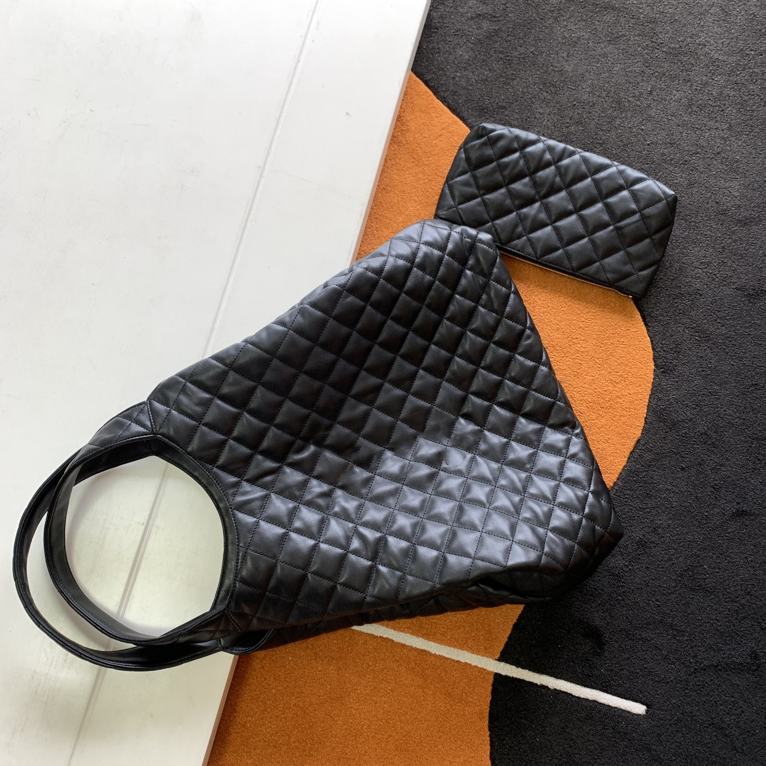 Top Tier Quality Womens lcare Shopping Bags Maxi Soft Lambskin Quilted Purses Tote 2 Pieces Zipper Handbag Ladies Genuine Leather Foldable Clutch Tote With SN, Contact us
Top Tier Quality Womens lcare Shopping Bags Maxi Soft Lambskin Quilted Purses Tote 2 Pieces Zipper Handbag Ladies Genuine Leather Foldable Clutch Tote With SN, Contact us